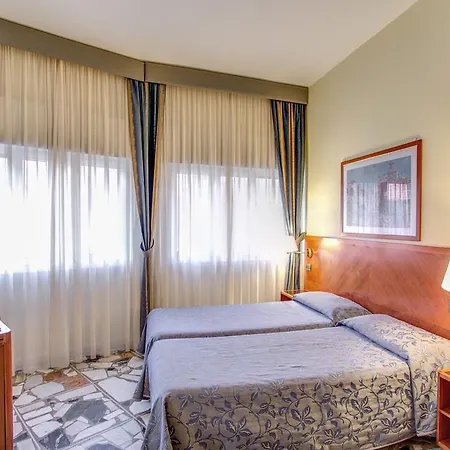 Hotel Giotto 3*