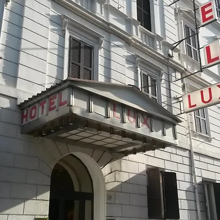 Raeli Lux Řím