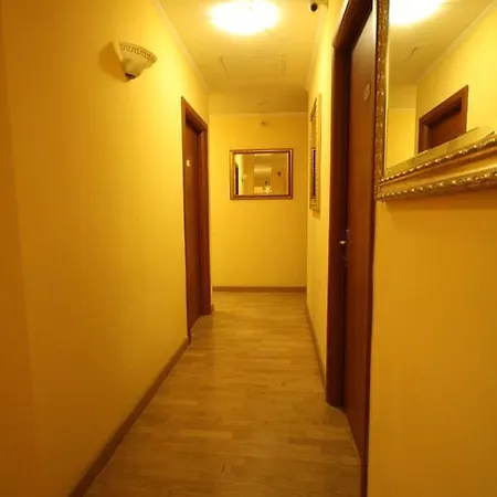 Cherubini Otel 2*