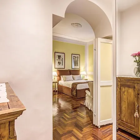 Pantheonview - Imperial Apartment *