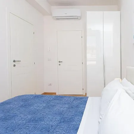 Karan's Aparment In Appartamento *