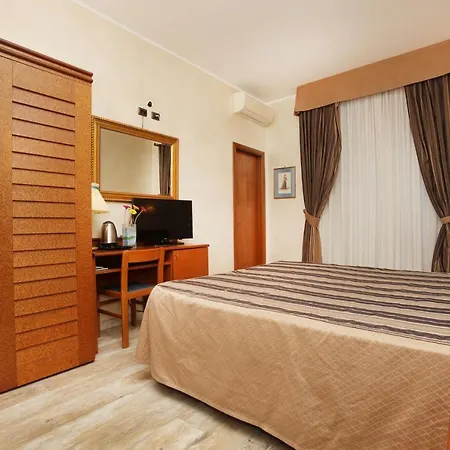 Rimini 3* Ρώμη