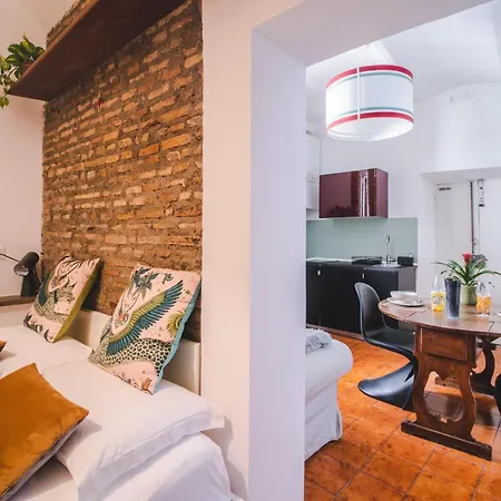 Apartment La Vetrina, The Renaissance Charme Of Piazza Navona