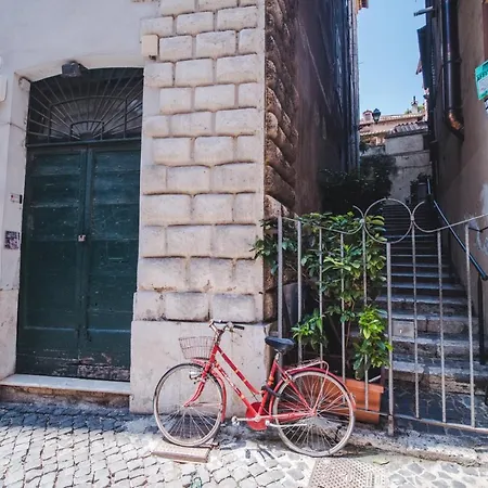 Apartment La Vetrina, The Renaissance Charme Of Piazza Navona
