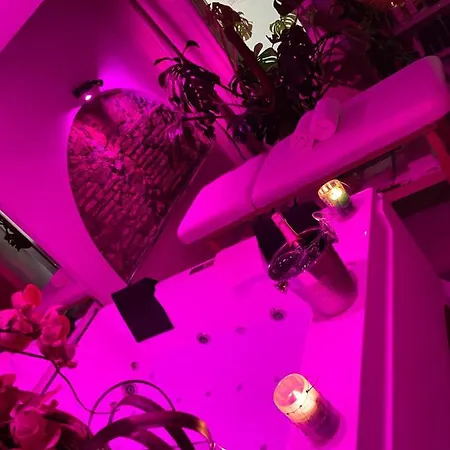 Corso 107 Wellness & * Roma