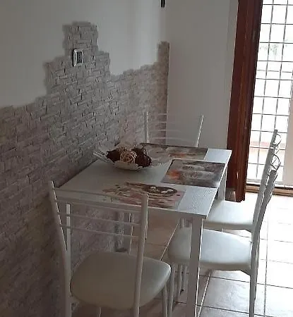 La Casa Di Ale Apartment *