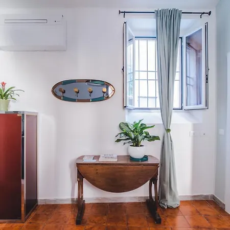 Apartment La Vetrina, The Renaissance Charme Of Piazza Navona
