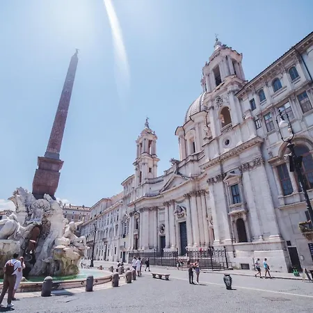 La Vetrina, The Renaissance Charme Of Piazza Navona Apartment Rome