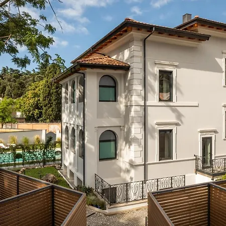 Livia Valeria Palace Apartmanhotel