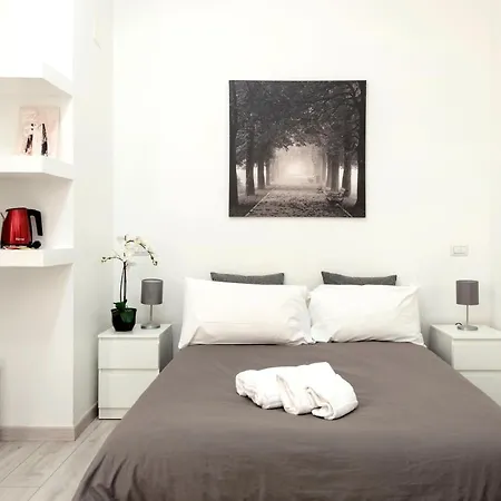 בית הארחה Maison Piazza Cavour רומא