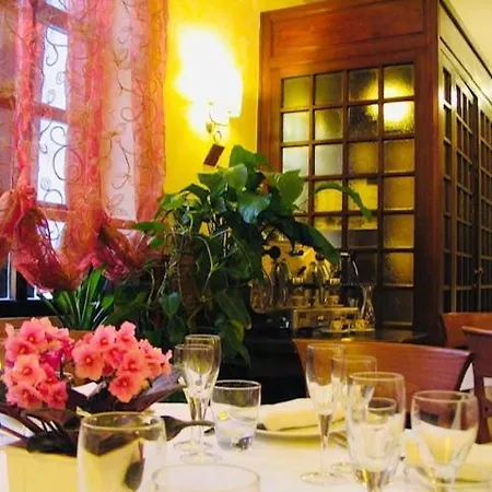 Hotel La Del Borgo 2*