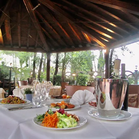 Hotel La Del Borgo 2*