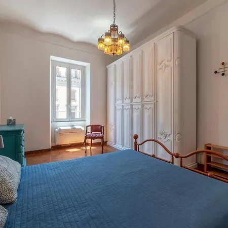 Santa Maria Maggiore Roomy And Bright Flat Rome