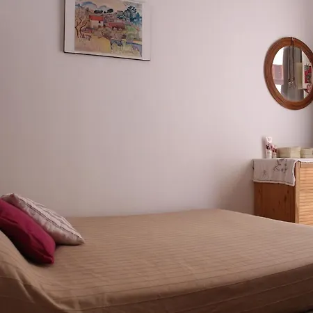 Hazelrome Apartment