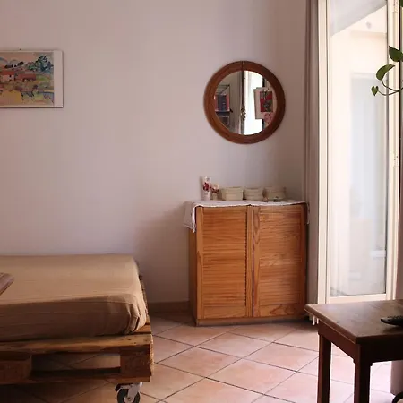 Hazelrome Apartment