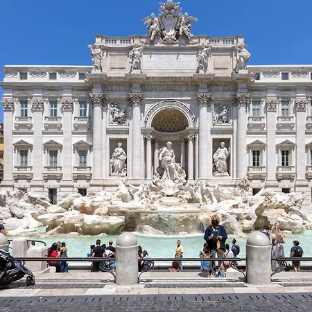 Apartamento Vg Fontana Di Trevi - 5 Stelle Proietti *