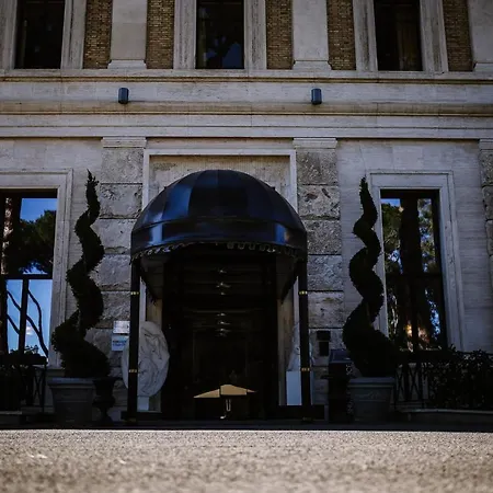 Th - Carpegna Palace Ρώμη