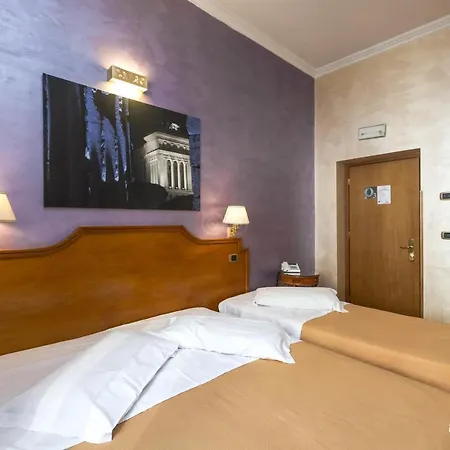 Kent Hotel 3*
