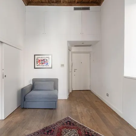 Iflat Art In The Heart Of Apartamento