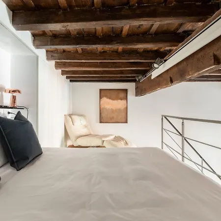 Iflat Art In The Heart Of Apartamento *