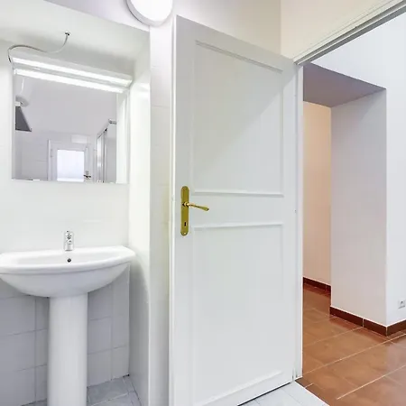Spanish Square - Romedreamhome Apartment