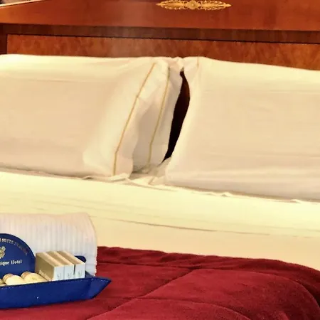 Manfredi In Hotel 3*