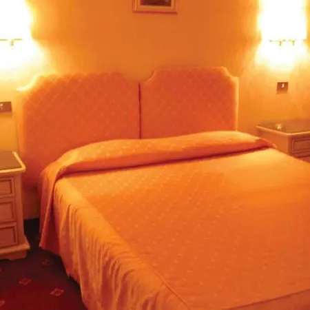 Siviglia Hotel 3*
