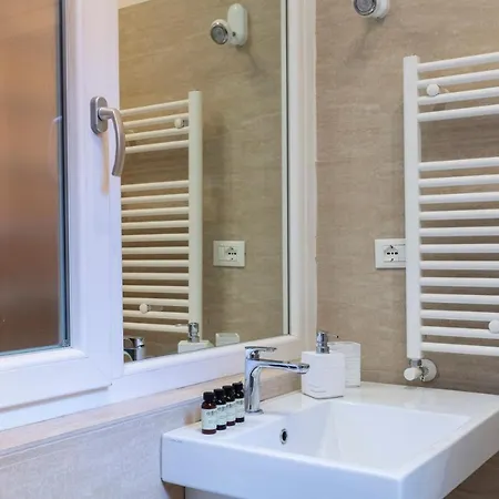 Deza Cozy Place Ripetta Apartment *