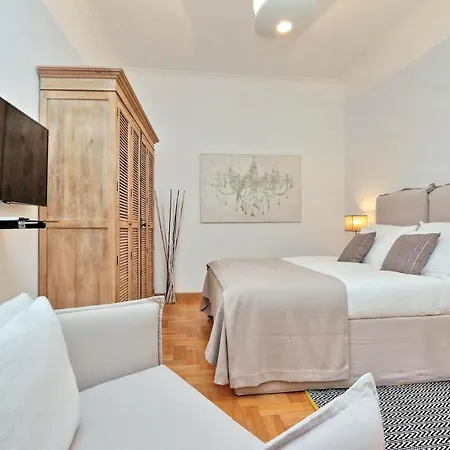 Deza Cozy Place Ripetta * Rome