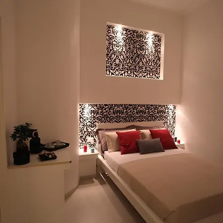 Interno 7 Luxury Πανσιόν