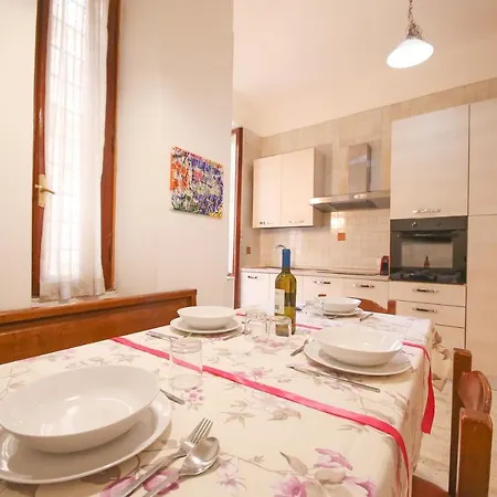 Apartment San Peter Lory's Aparts *