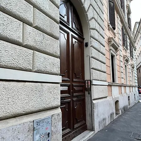 Domus Avi - Guest house Rome