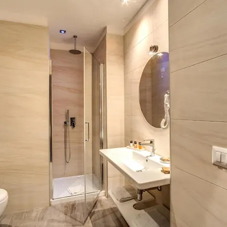 Mz Hotel 3*