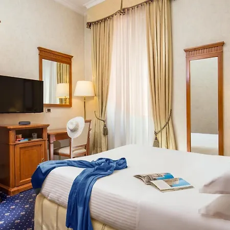 Hotel Empire 4*