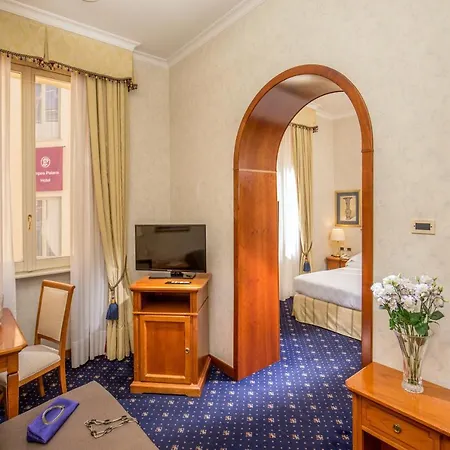 Empire Hotel