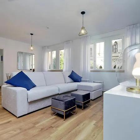 La Flavia Design By Halldis Rome