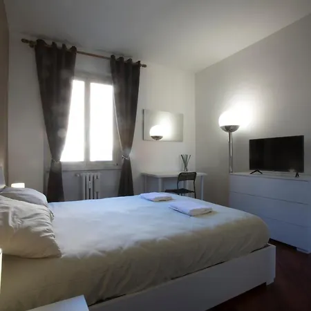 Moderno Metro B San Paolo Apartment Rom