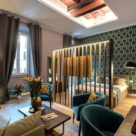 Hotel Tree Charme Parliament Boutique