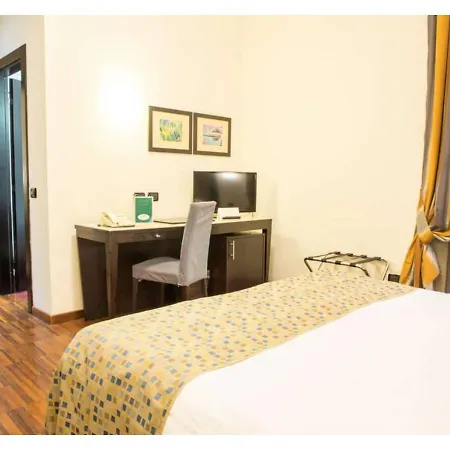 Residenza Mecenate Aparthotel *