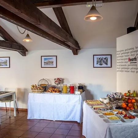 Hotel Hearth Hotel Rome