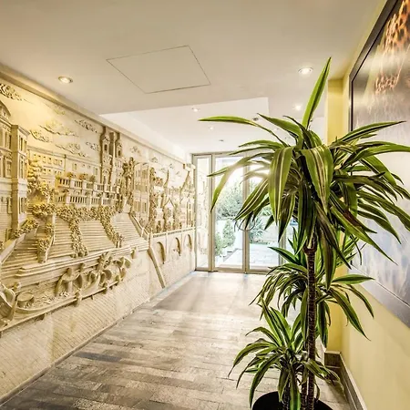 Ginevra Palace 3* Roma