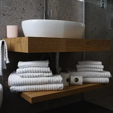 Central Lodge Hotel 3*