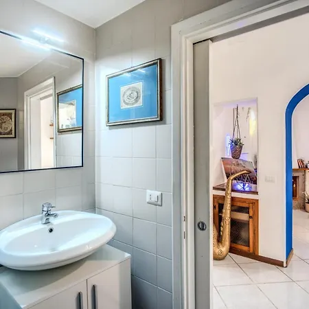 Trastevere - Stylish Good Vibes Apartment