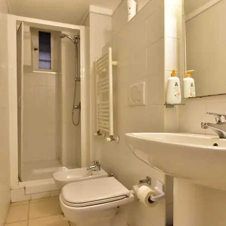 Terminal House Bed and breakfast 2*