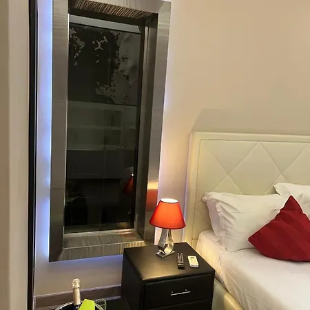 Luxury Sistina Suites Affittacamere *