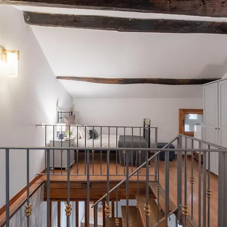 Iflat Charming Near Piazza Venezia