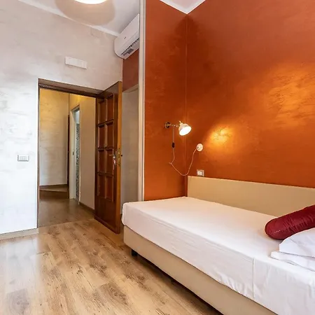 Lovely New Via Genova Apartment Rome