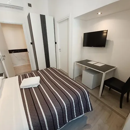 Hotel Mimosa Pantheon *
