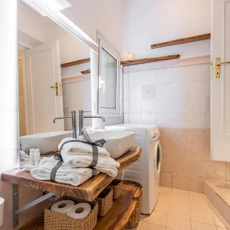 Apartment Chez Monti *