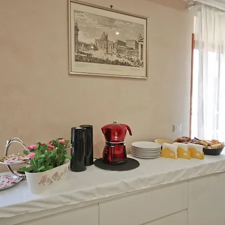 San Pietro's - 2* Rome